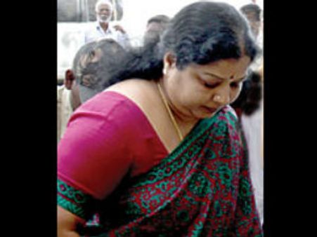 ஜெயலலிதா மீதான சொத்துக் குவிப்பு வழக்கு: 571 கேள்விகளில் 250க்கு 'தெரியாது' என்று பதிலளித்த இளவரசி