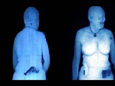 விமான நிலையங்களில் உடல் அங்கங்களை காட்டும் எக்ஸ்-ரே ஸ்கேனர்களை அகற்ற யுஎஸ் முடிவு