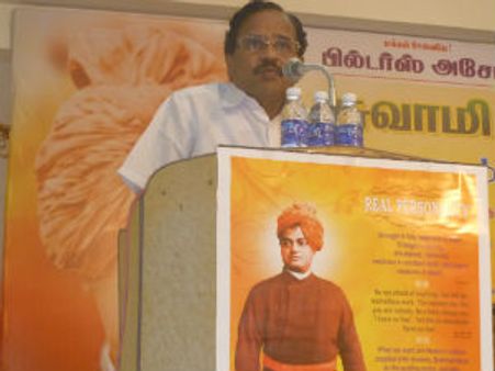 மக்களைக் கொல்லும் மதுவை அரசே விற்பதா?... தமிழருவி மணியன் ஆதங்கம்...