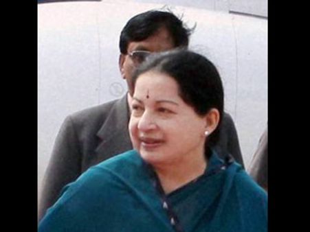 22 நாட்கள் கழித்து கொடநாட்டில் இருந்து இன்று சென்னை திரும்பும் ஜெயலலிதா