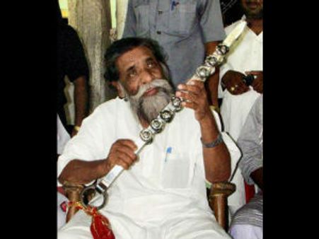 ஜார்க்கண்ட் முன்னாள் முதல்வர் சிபு சோரனை கொல்ல கூலிப்படைக்கு ரூ.5 கோடி: செல்போன் பேச்சால் சதி