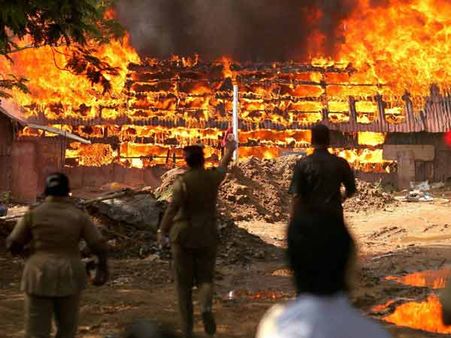 குருநானக் கல்லூரியில் தீ… இந்தியா – ஆஸ்திரேலியா கிரிக்கெட் வீரர்கள் பயிற்சி ஆட்டத்தில் தடங்கல்