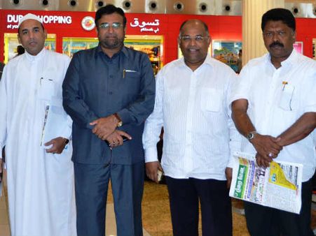 ரியாத்தில் இருந்து இந்தியா வரும் வழியில் துபாய்க்கு சென்ற வேலூர் எம்.பி. 
