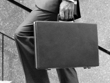 இந்தியாவில் 42,800 கோடீஸ்வரர்கள்தான் இருக்கிறார்களா...??