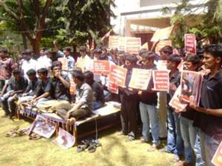 3வது நாளாக தொடரும் லயோலா கல்லூரி மாணவர்களின் இலங்கை எதிர்ப்பு உண்ணாவிரதம்