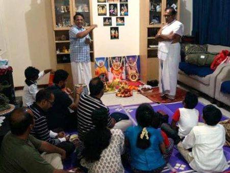 அபுதாபியில் நடந்த சங்கீர்த்தன உபன்யாசம்: சத்குரு ஞானானந்த சேவா சமாஜம் ஏற்பாடு