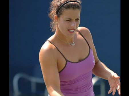 மாஜி காதலரின் நெஞ்சில் குத்திய ஜெனீபர் கேப்ரியாட்டி... கைதாகும் அபாயம்