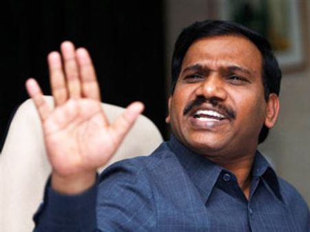 ''இந்த லெட்டருக்கு பதில் சொல்லுங்களேன் மிஸ்டர் ராசா''!: காங்கிரஸின் '2ஜி பாலிடிக்ஸ்'!