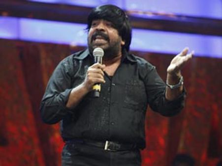 ராஜபக்சேவை கண்டித்து டி.ராஜேந்தர் கண்டன ஆர்ப்பாட்டம்!