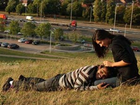 என் வெப்பம் உன்னை அமைதிப்படுத்தட்டும்...!