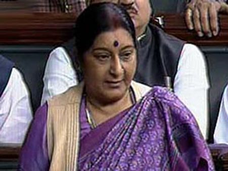 மன்மோகன் எங்கே, ஷிண்டே எங்கே, இப்பவே வந்தாகணும்: லோக்சபாவில் பாஜக அமளி