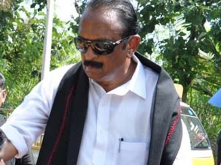 புரட்சி வடிவம் எடுக்கும் பெரும் வெள்ளத்தை கதவுகளை கொண்டு அடக்கி விடமுடியாது: வைகோ