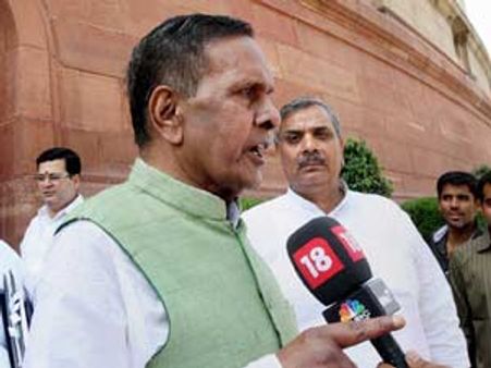 முலாயம்சிங்குக்கு தீவிரவாதிகளுடன் தொடர்பு- பேனி பிரசாத் வர்மா பேச்சால் சர்ச்சை!