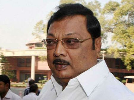 கூட்டணியில் இருந்து விலகல் எதிரொலி: பிரதமரை சந்தித்து ராஜினாமா கடிதம் கொடுத்த திமுக அமைச்சர்கள்