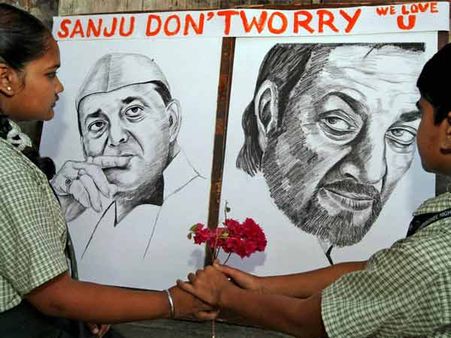 நடிகர் சஞ்சய் தத்துக்கு சிறை தண்டனை... ஆதரவும் எதிர்ப்பும்!