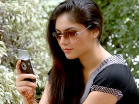 அக்டோபர் மாதம் முதல் செல்போன் ரோமிங் கட்டணம் ரத்து: கபில் சிபல்