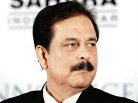 ரூ. 24,000 கோடி மதிப்பு ஆவணங்கள்: சஹாரா அதிபர் சுப்ரதோ ராய்க்கு 'செபி' கெடு