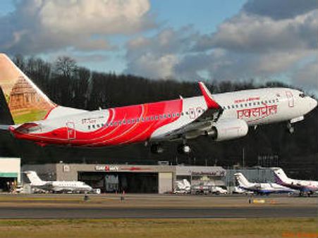 ஏர் இந்தியா உள்நாட்டு சேவையில் இனி இலவச உணவு கிடையாது ஸ்நாக்ஸ் மட்டுமே