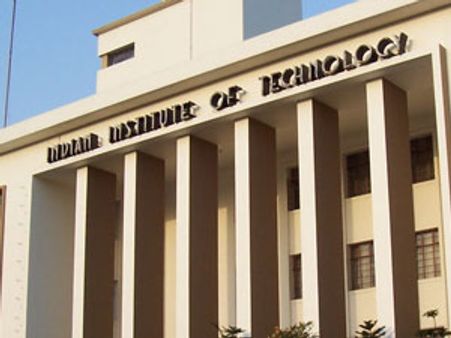 ஐஐடி-களில் 43% பேராசிரியர் பணியிடங்கள் நிரப்பப்படவில்லை!