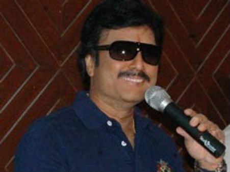 மீண்டும் அரசியலுக்கு திரும்பிய கார்த்திக்... 12 தொகுதிகளில் தனியாக போட்டியிட முடிவு!!!