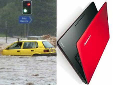 தைவானில் வெள்ளம்.. தமிழகத்தில் இலவச லேப் டாப் வழங்குவது லேட் ஆகிறது..: ஜெயலலிதா