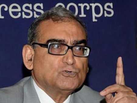 தினபூமி ஆசிரியரை கடத்திய 30 போலீசாரை உடனே கைது செய்க: பிரஸ் கவுன்சில் தலைவர் கட்ஜூ காட்டம்!!