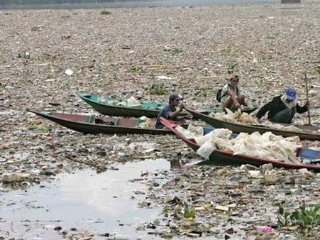 அழிவின் பிடியில் சீனா?