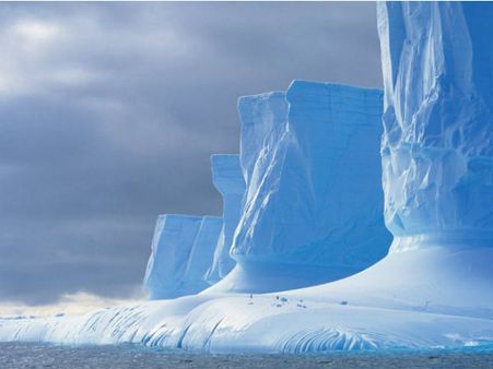 1,000 ஆண்டுகளில் இல்லாத அளவுக்கு வேகமாய் உருகும் அண்டார்டிகா பனி மலைகள்..