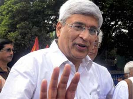 தேசிய அளவில் ஒரு மாற்று அணியை மார்க்சிஸ்ட் கட்சி உருவாக்குகிறது: பிரகாஷ்காரத்