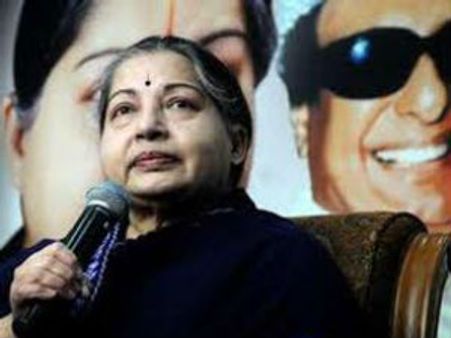 கருணாநிதி-விஜய்காந்த் மீதான அவதூறு வழக்குகள் வாபஸ் இல்லை: ஜெ. திட்டவட்டம்