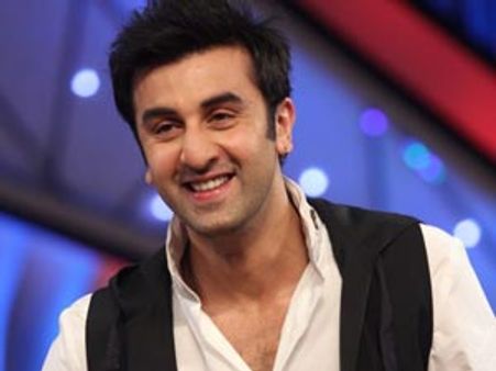 சுங்க வரி ஏய்ப்பு: மும்பை ஏர்போர்ட்டில் நடிகர் ரன்பிரிடம் 40 நிமிடம் விசாரணை, ரூ.60,000 அபராதம்