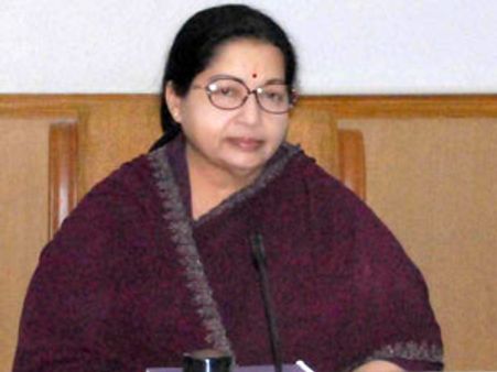 வி.ஏ.ஓக்களுக்கு அலுவலகத்துடன் குடியிருப்புகள்: சட்டசபையில் முதல்வர் அறிவிப்பு