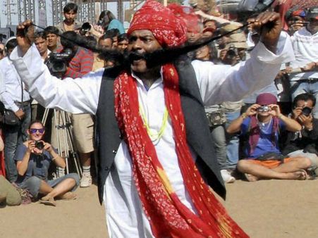 ஒன்னோட மீசை மேல எனக்கு ரொம்ப ஆசை…. மீசை பற்றி சில சுவாரஸ்யங்கள்