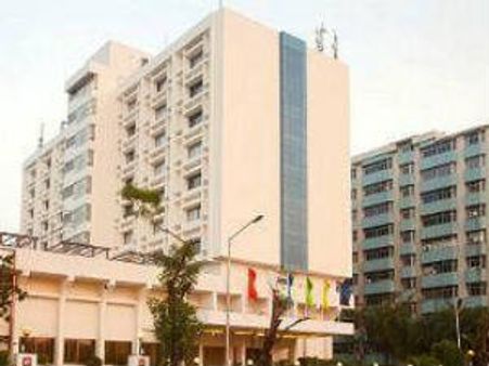 ஐ.பி.எல். சூதாட்டம்... தலைமறைவாக இருந்த சென்னை ஓட்டல் அதிபர் போலீசில் சரண்?