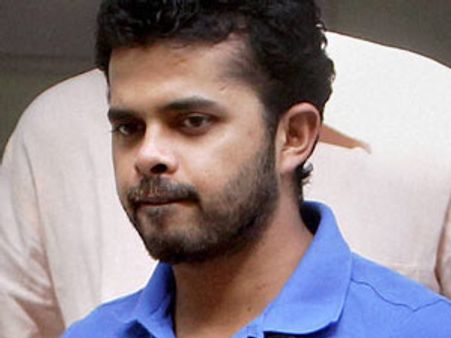 திஹார் ஜெயிலுக்குப் புறப்பட்டார் ஸ்ரீசாந்த்- ஜூன் 4 வரை சிறைவாசம்