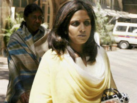 மெய்யப்பனை மும்பை சிறையில் சந்தித்து பேசிய மனைவி ரூபா, அம்மா லலிதா