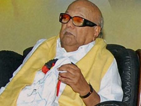 மே மாதத்தில் 51 கொலைகள்.. இதையும் அதிமுக ஆட்சி சாதனை பட்டியலில் சேர்க்க கருணாநிதி 'சிபாரிசு'!