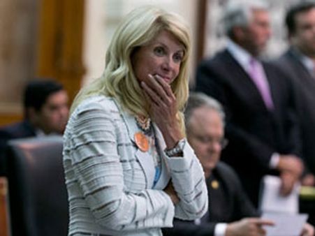 கருக்கலைப்புக்கு எதிரான மசோதா: 11 மணி நேரம் பேசியே தோற்கடித்த வெண்டி டேவிஸ்!