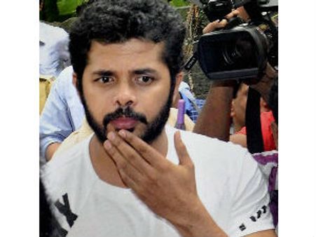 திரும்ப ஜெயிலுக்கு போகணுமா... பயந்து நடுங்கும் ஸ்ரீசாந்த்