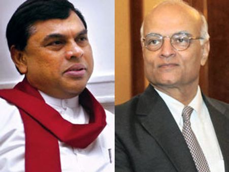 பசில் இங்கிட்டு வர்றாராம்.. சிவசங்கர் மேனன் அங்கிட்டு போறாராம்!