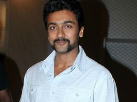 ஈழ மாணவி தினுசியா இன்ஜினியரிங் படிக்க உதவிய நடிகர் சூர்யா