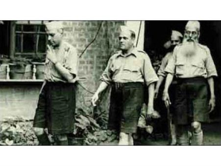 ’இத்தாலி பாசிஸ்டுகள்’.... ட்விட்டர் கருத்தால் சர்ச்சையில் சிக்கிய சசி தரூர்!