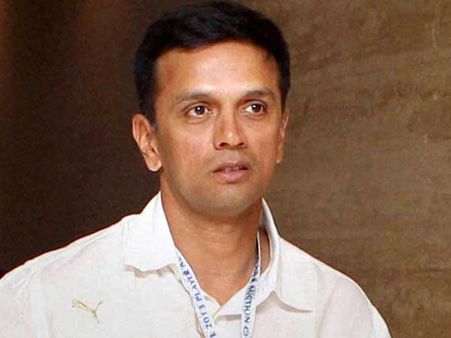 என்னை நம்ப வைத்து, நடித்து ஏமாற்றி விட்டார் ஸ்ரீசாந்த் - டிராவிட் விரக்தி வாக்குமூலம்