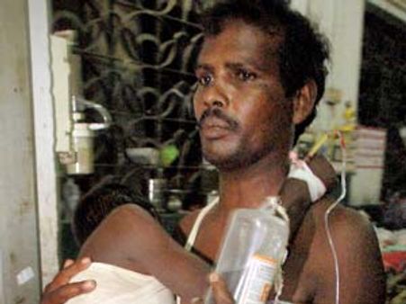 மதிய உணவு சாப்பிட்டு இறந்த குழந்தைகள் எண்ணிக்கை 27 ஆக உயர்வு!