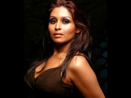 நடிகை லீனா மரியாபால் ஜாமீன் மனு ஜூலை 26க்கு ஒத்திவைப்பு: ஹைகோர்ட் உத்தரவு