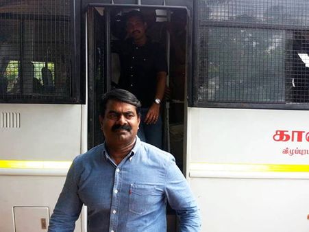 நாம் தமிழர் கட்சித் தலைவர் சீமான் கைது