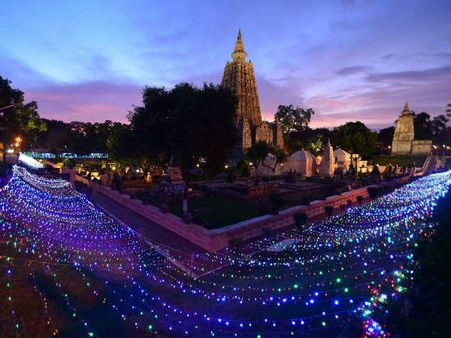 புத்தகயா குண்டுவெடிப்பு வழக்கு: வெளிநாட்டவர் உள்பட 5 பேரின் வரைபடங்கள் வெளியீடு