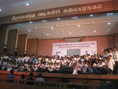கோவையில் நடந்த அமைதித் திருவிழா