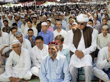 முஸ்லீம்களிடையே வேலையில்லாத் திண்டாட்டம் குறைகிறது - சர்வே