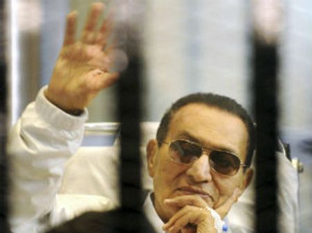 விடுதலையாகிறார் ஹோஸ்னி முபாரக்: வீட்டு சிறையில் வைக்க ராணுவ கமாண்டர் உத்தரவு!